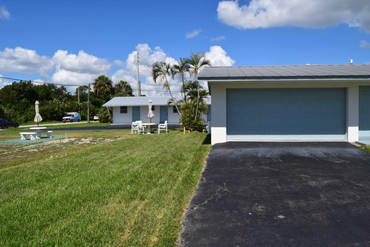 Caribbean Shores Jensen Beach Motel エクステリア 写真